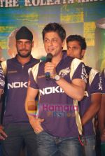 Shahrukh Khan ties up with XXX energy drink for Kolkatta Knight Riders and jersey launch in MCA on 9th March 2010 (35).JPG